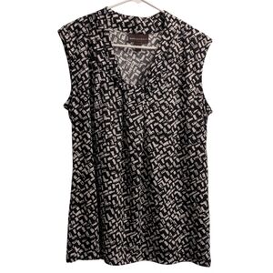 Dana Buchman Black and White Pattern Top L